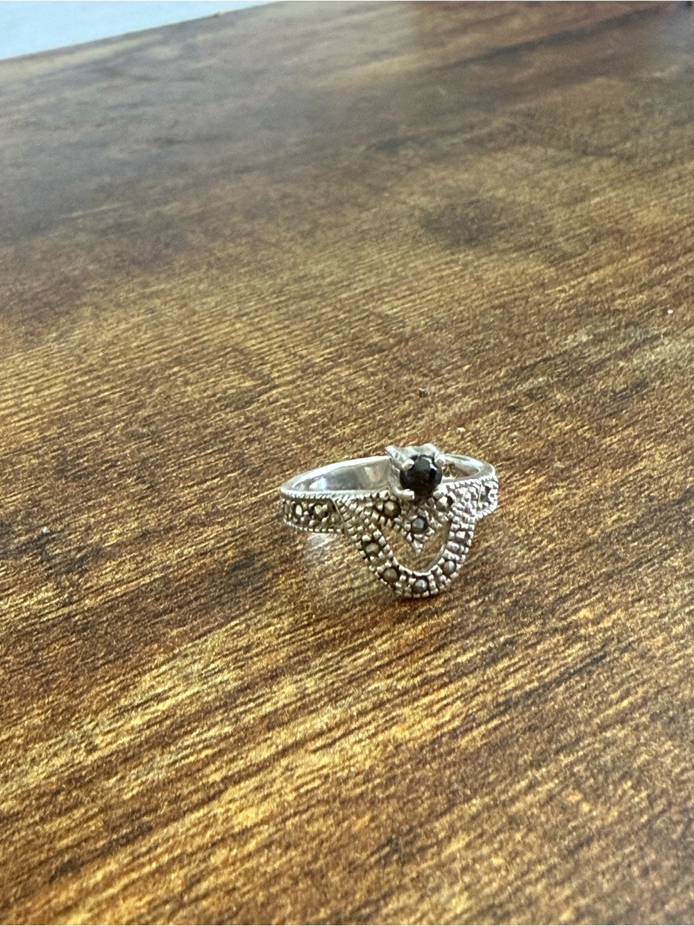 Sterling Silver Black Stone Chevron Accent Ring